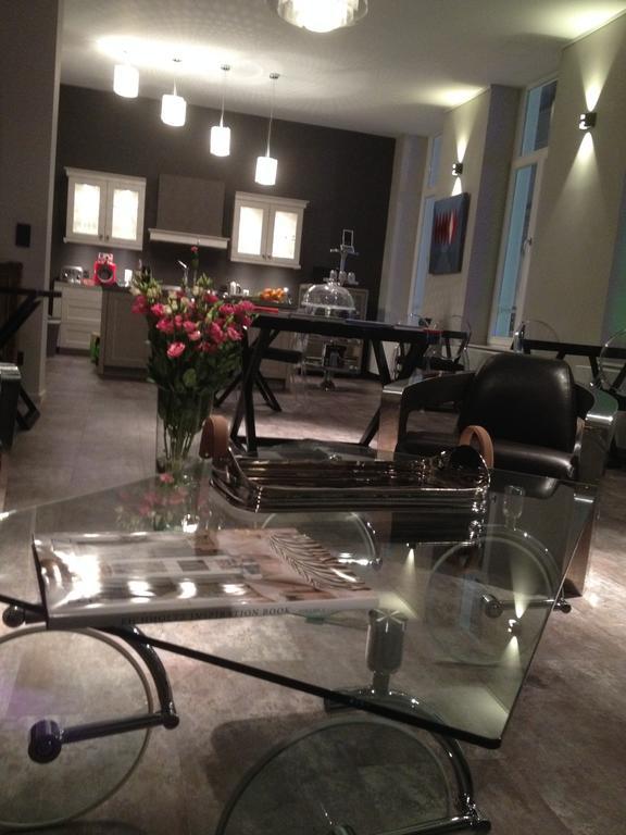 Couette-café In One 4*